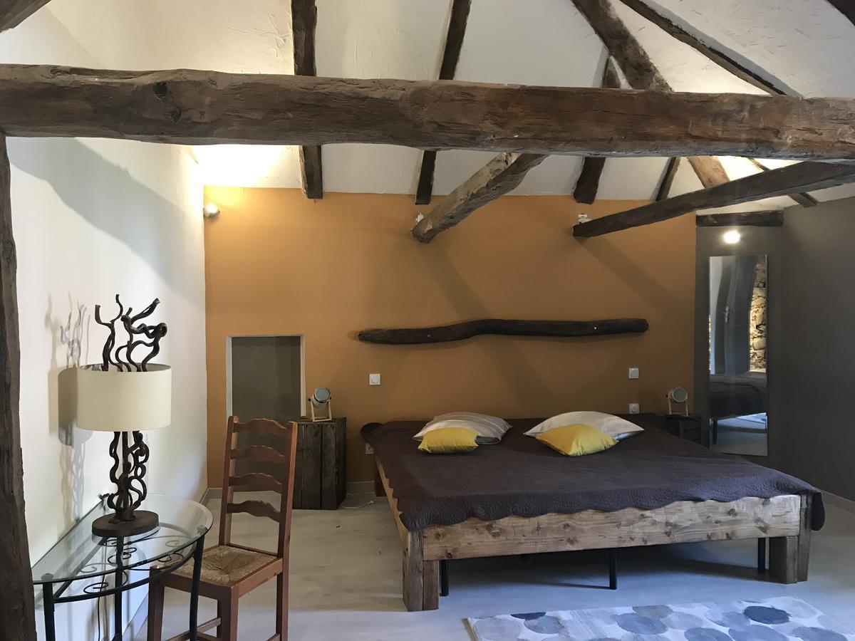 Bed and Breakfast Domaine D'Alcapies Saint-Jean-d'Alcapies Екстер'єр фото